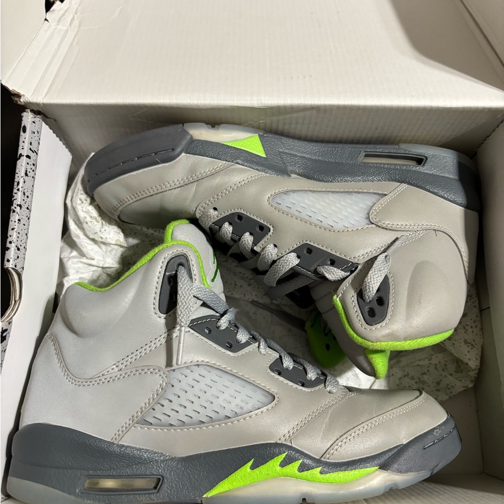 Jordan 5 “Green bean” size 6:5